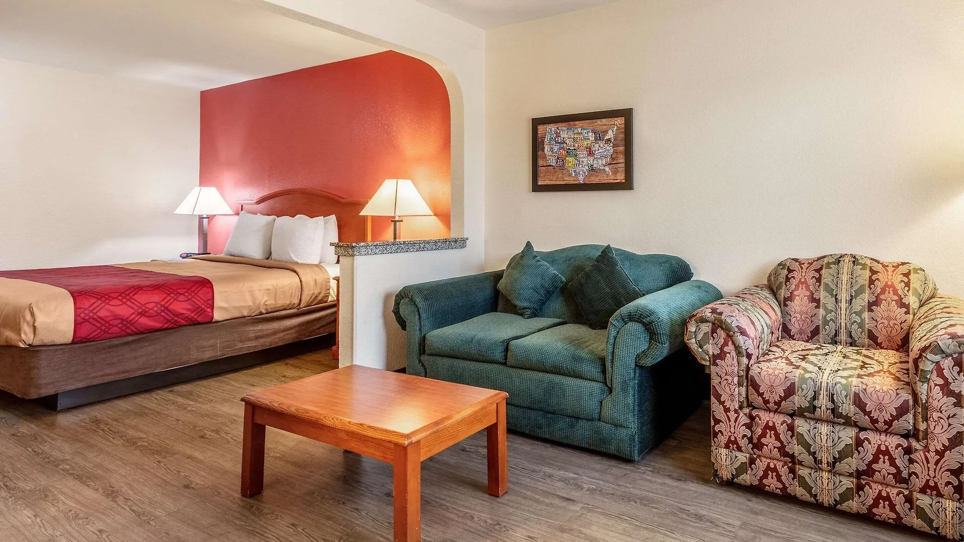 Econo Lodge Inn & Suites Memphis United States